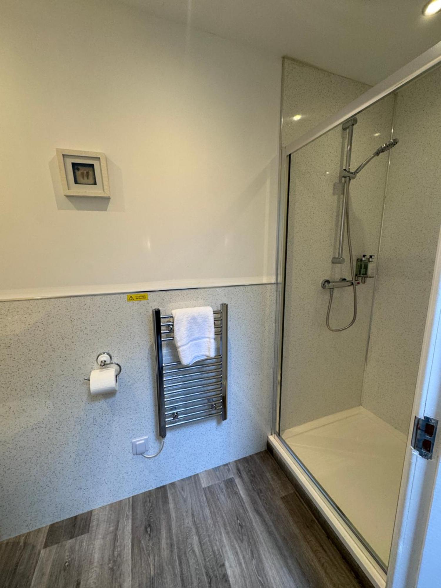 פורט ויליאם 9 Sheraton Apartments מראה חיצוני תמונה